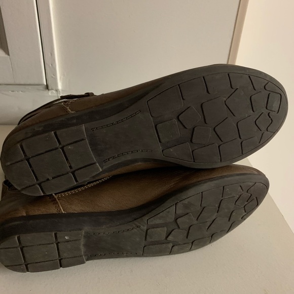 2/$15 Aldo Boots - Picture 5 of 6